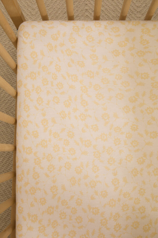 Buttercup Crib Sheet