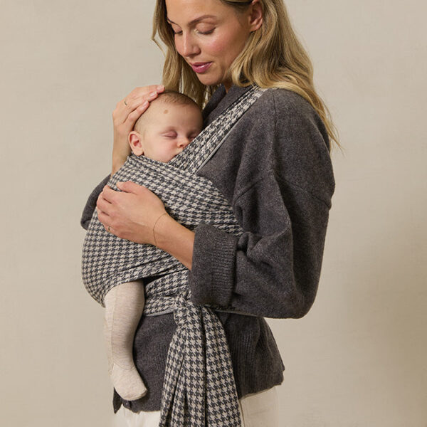 Stormy Houndstooth Wrap
